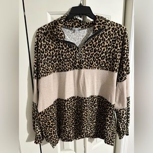 1X White Birch leopard pull over